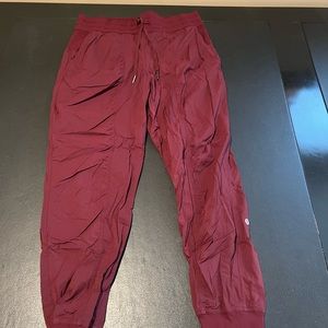 Lulu joggers
